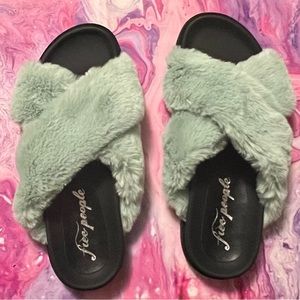 Green Free People Slippers • EU 40/US 9